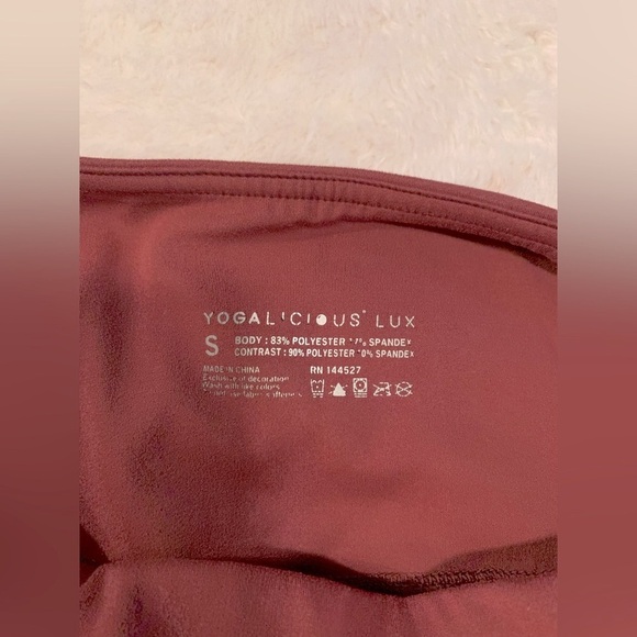 Yogalicious Red Leggings size Small - Picture 5 of 6
